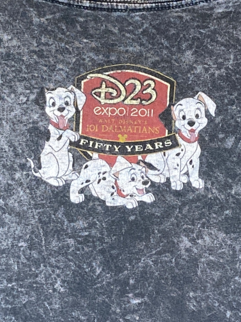 Disney 2011 D23 Expo Shirt Sz L 101 Dalmatians Unisex Shirt Gray Short Sleeve - Picture 9 of 15
